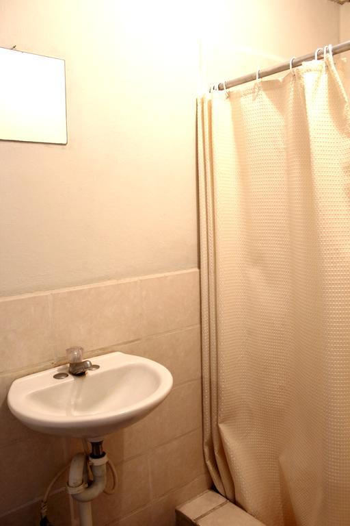 Ximenas Guest House San Salvador Buitenkant foto