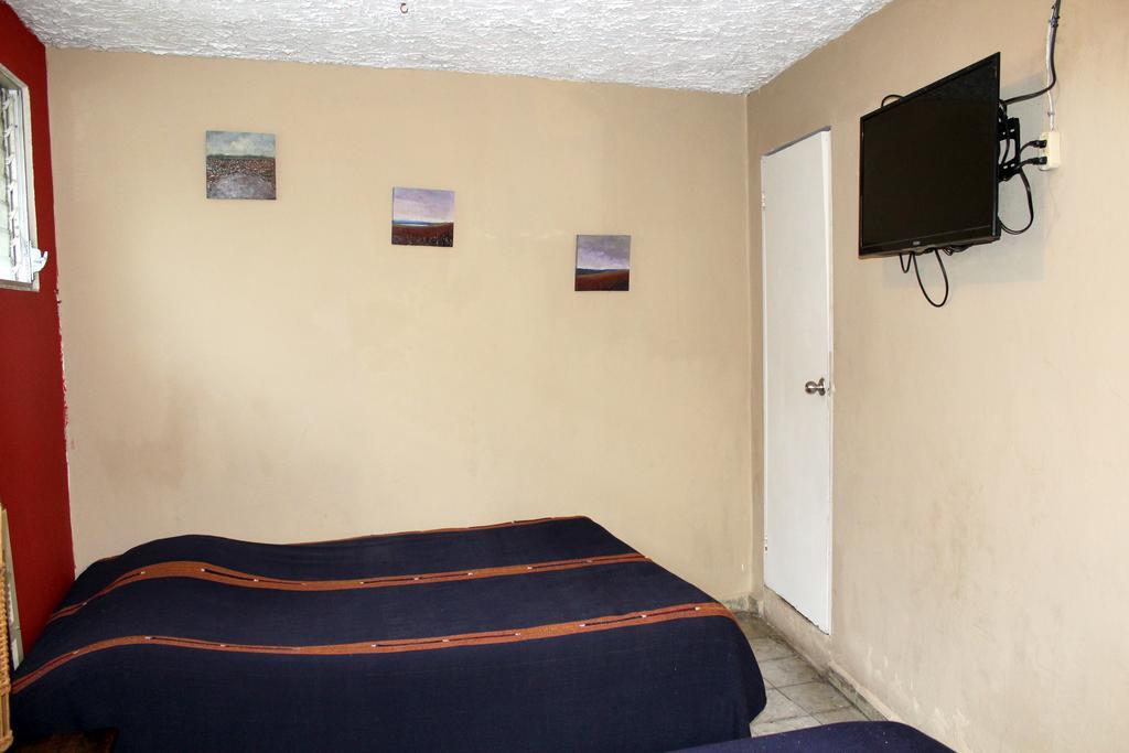 Ximenas Guest House San Salvador Buitenkant foto