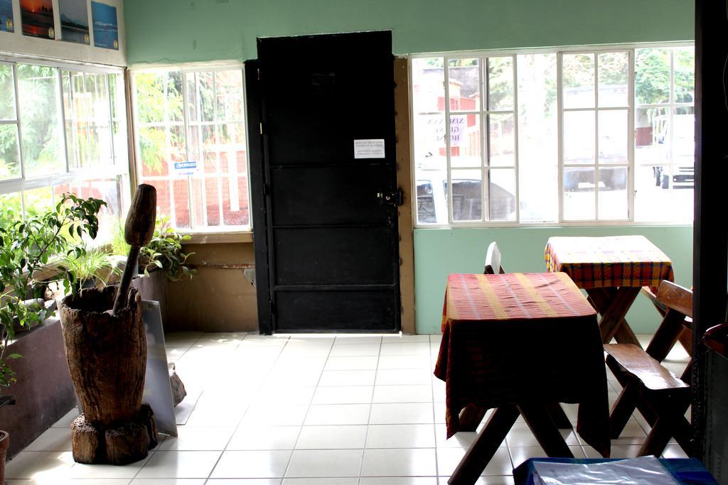 Ximenas Guest House San Salvador Buitenkant foto