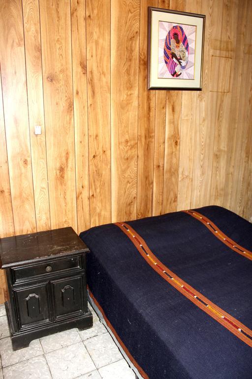 Ximenas Guest House San Salvador Buitenkant foto